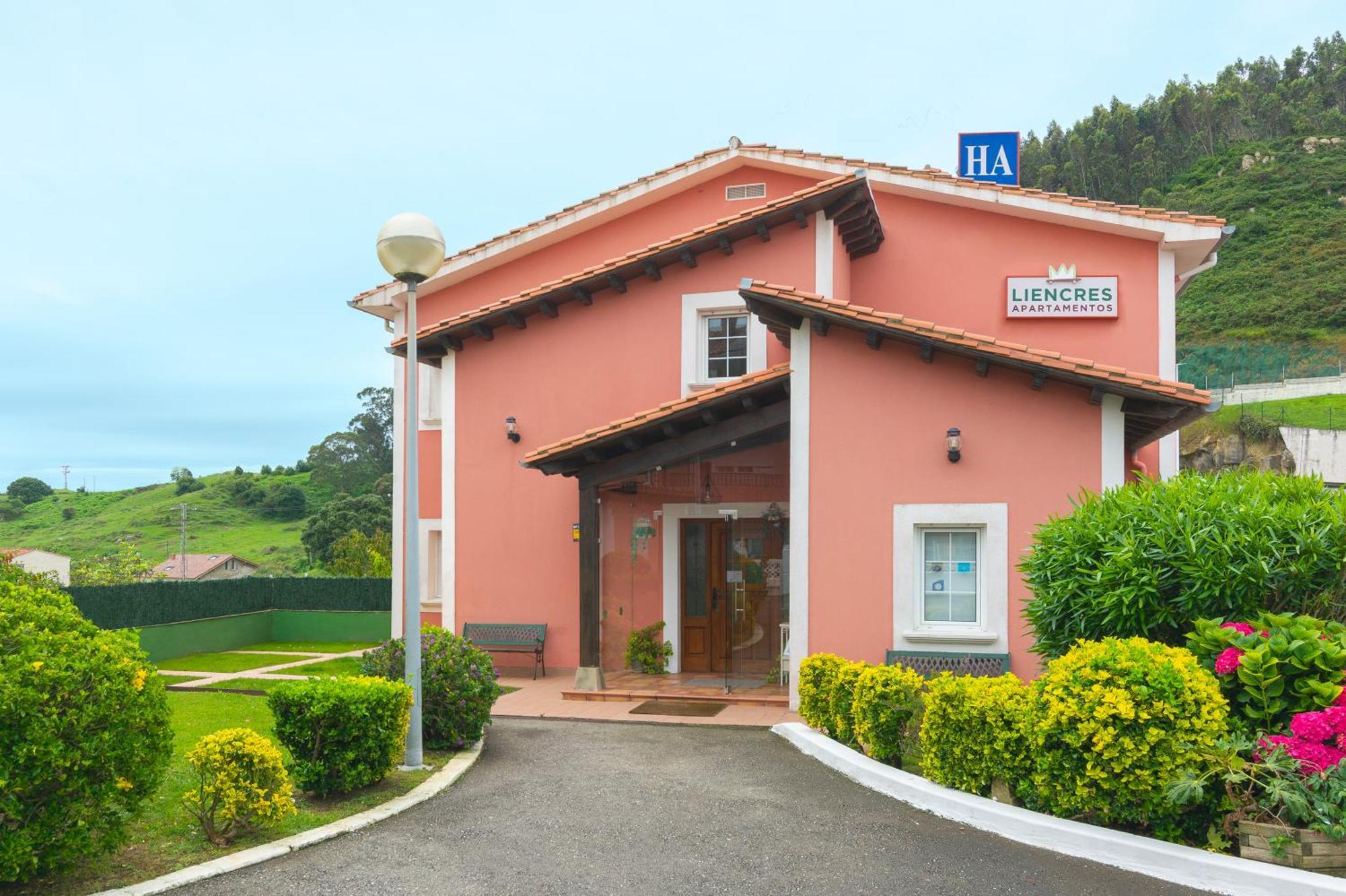 Liencres Apartamentos Exteriér fotografie